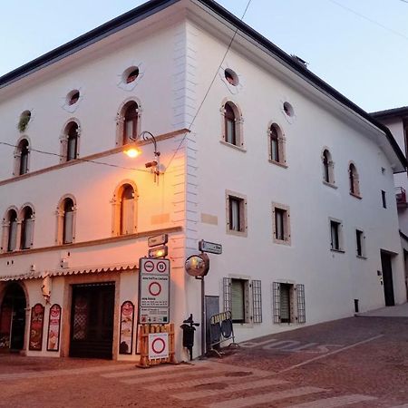 Antica Dimora Levico Terme Exterior foto